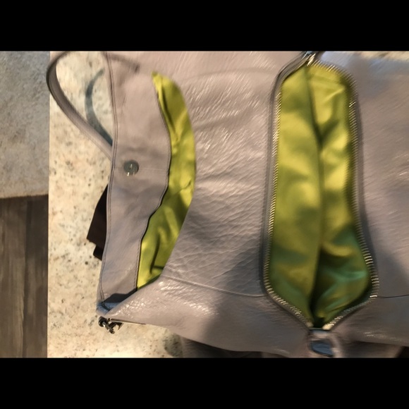 Purse - Picture 2 of 7